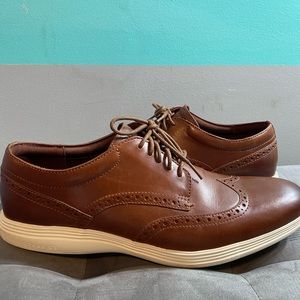 Men’s brown Cole Haan oxfords. Size 13. Gently worn